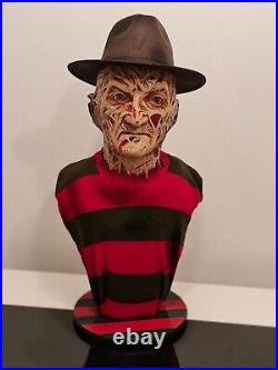 11 Freddy Krueger Deluxe Bust Overhauled Trick or Treat Studios Mask