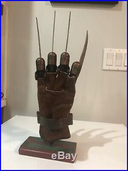 A Nightmare On Elm Street 2010 Freddy Krueger Glove Prop Replica Neca
