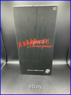 A Nightmare On Elm Street Replica Freddy Glove