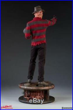 A Nightmare On Elm Street Sideshow Freddy Krueger Premium Format Statue
