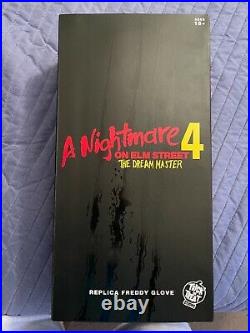 A Nightmare on Elm Street 4 The Dream Master Deluxe Freddy Krueger Glove