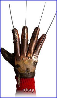 A Nightmare on Elm Street Collector's Replica Freddy Glove Trick or Treat Studio