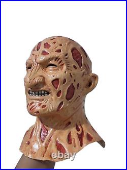 A Nightmare on Elm Street Deluxe Freddy Kruger Overhead Latex Mask