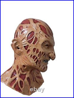 A Nightmare on Elm Street Deluxe Freddy Kruger Overhead Latex Mask