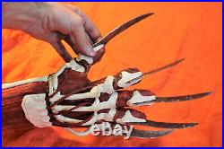 FREDDY KRUEGER Bone glove CLAW LEATHER AND METAL Nightmare Elm Street halloween