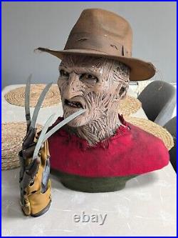 Freddy Krueger 11 life size bust Nightmare on elm street C/W Neca MK1 Glove