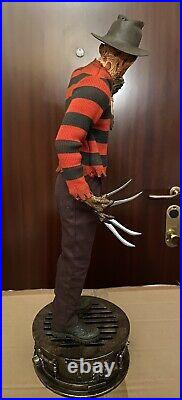 Freddy Krueger Premium Format Sideshow Statue Nightmare on Elm Street