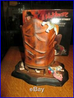 Gentle Giant Nightmare on Elm Street Freddy Krueger chair statue 0470/1500