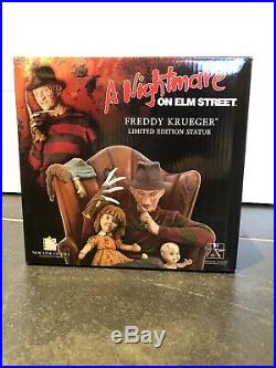 Gentle Giant Nightmare on Elm Street Freddy Krueger chair statue 0530/1500