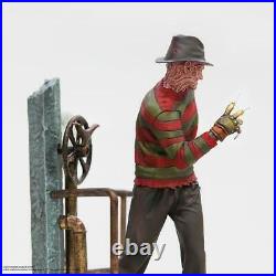 Iron Studios 110 Freddy Krueger Deluxe Art Scale Statue