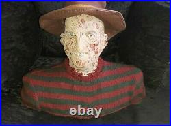 NECA Nightmare on Elm Street Freddy Krueger Life size Talking Horror Bust boxed
