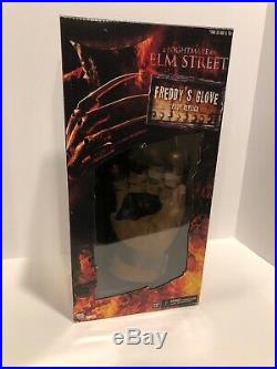 NECA Reel Toys Nightmare On Elm Street Freddys Glove Replica RARE 2010 Version