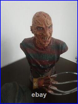 Neca Cast Iron Horror Figure-freddy Krueger Slasher, Anightmare On Elm Street