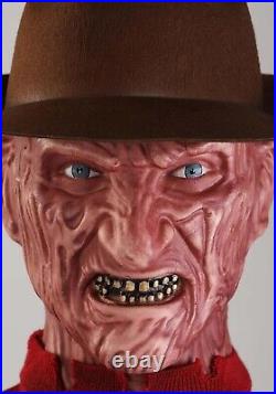 Nightmare On Elm Street Freddy Krueger Animated Figure Animatronic