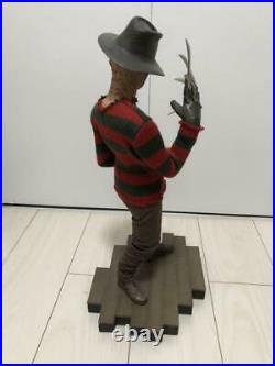 Nightmare On Elm Street Freddy Kruger Statue Premium Format