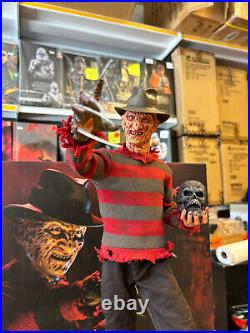 Nightmare on Elm Street Freddy Krueger Premium Size 14 Scale Statue Sideshow