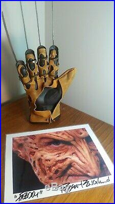 Nightmare on Elm Street, signed photo, Freddy Krueger Glove Prop Rep 1984 NECA