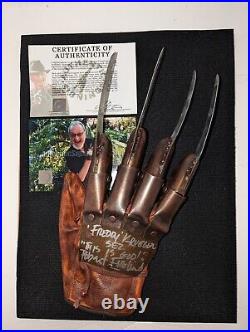 Robert Englund Freddy Krueger Autographed Nightmare On Elm St Metal Glove COA