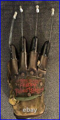 Robert Englund JSA Nightmare on Elm Street Inscrib Deluxe Replica Metal Glove 1