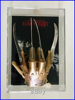 Robert Englund Signed Freddy Krueger Nightmare On ELM Street Glove In Display