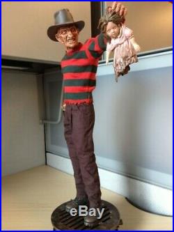 SIDESHOW Nightmare on Elm Street Freddy Krueger Premium Format