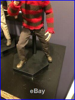 Sideshow Collectibles A Nightmare on Elm Street FREDDY KRUEGER 1/6