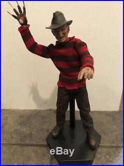 Sideshow Collectibles A Nightmare on Elm Street FREDDY KRUEGER 1/6 scale figure