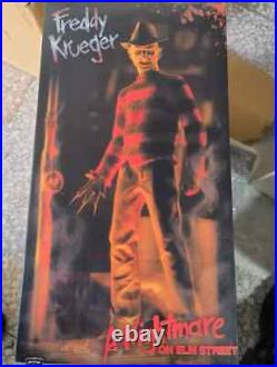 Sideshow Exclusive A Nightmare On Elm Street Freddy Krueger 1/6 No Hot Toys