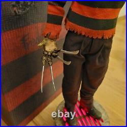 Sideshow FREDDY KRUEGER 1/4 statue Premium Format Nightmare Elm Street Doll