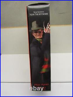 Sideshow New Nightmare Freddy Kruger Figure Nightmare On Elm Street Original Packaging