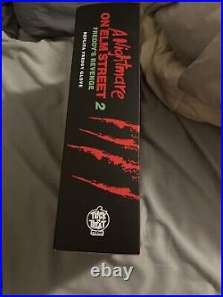 Trick or Treat Studios Freddy Krueger A Nightmare On Elm Street 2 Deluxe Glove